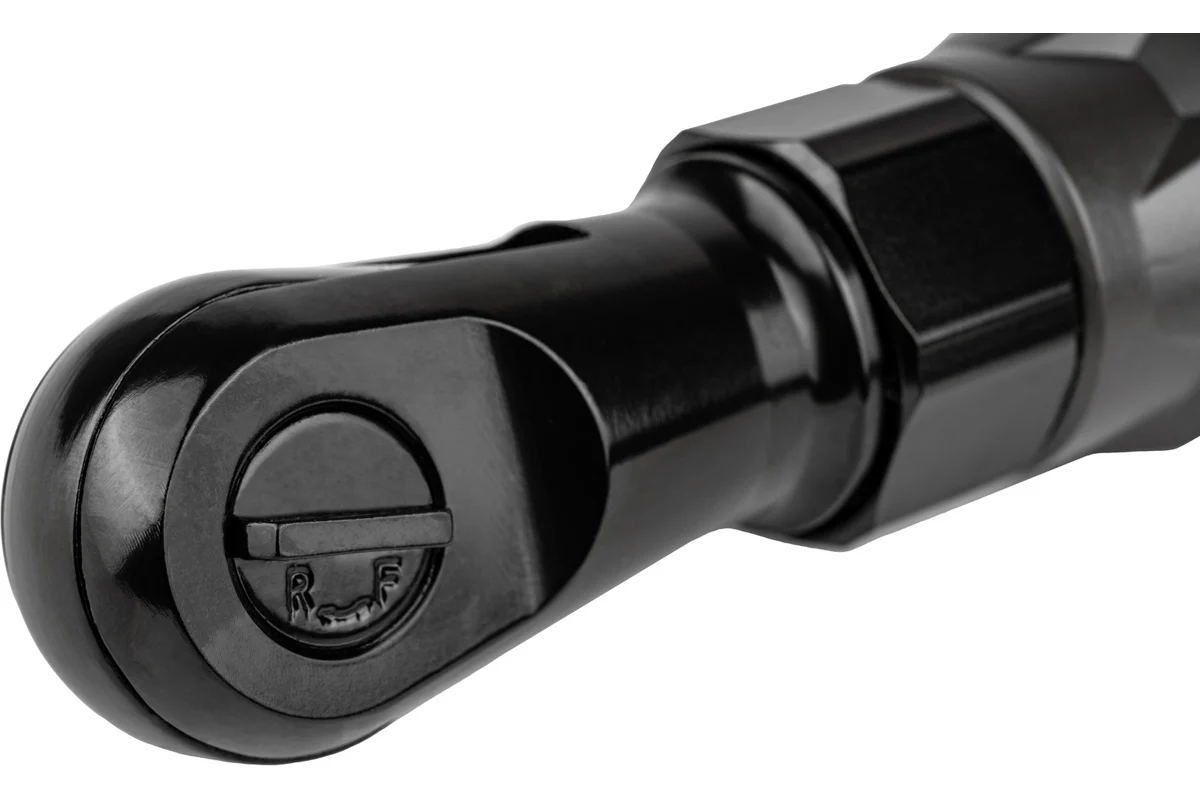 Гайковёрт угловой аккумуляторный Elitech HD CW 2002SL (E2201.057.01)_2